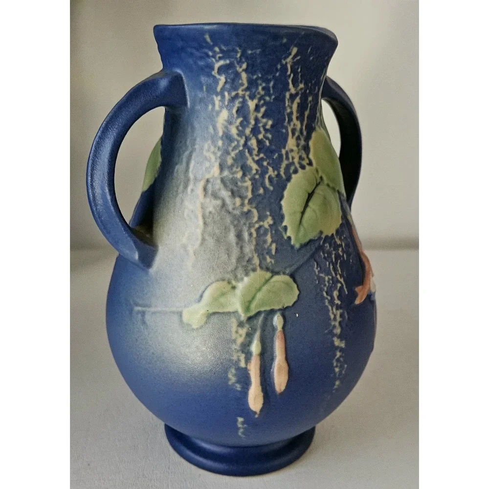 Vintage 1938 Roseville Pottery Fuchsia Blue #895-7
